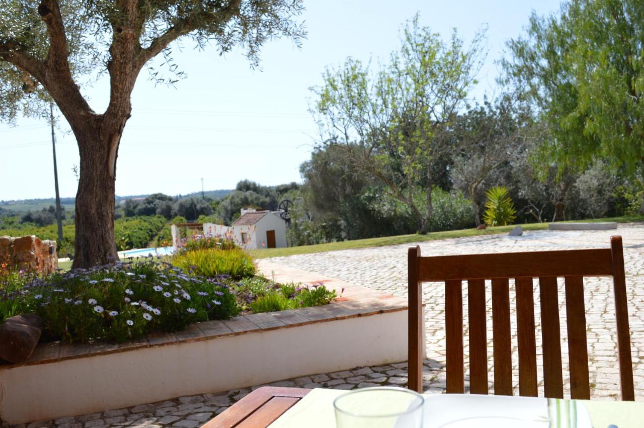 Quinta Da Mesquita Alojamento de Acomodação e Pequeno-almoço Pêra